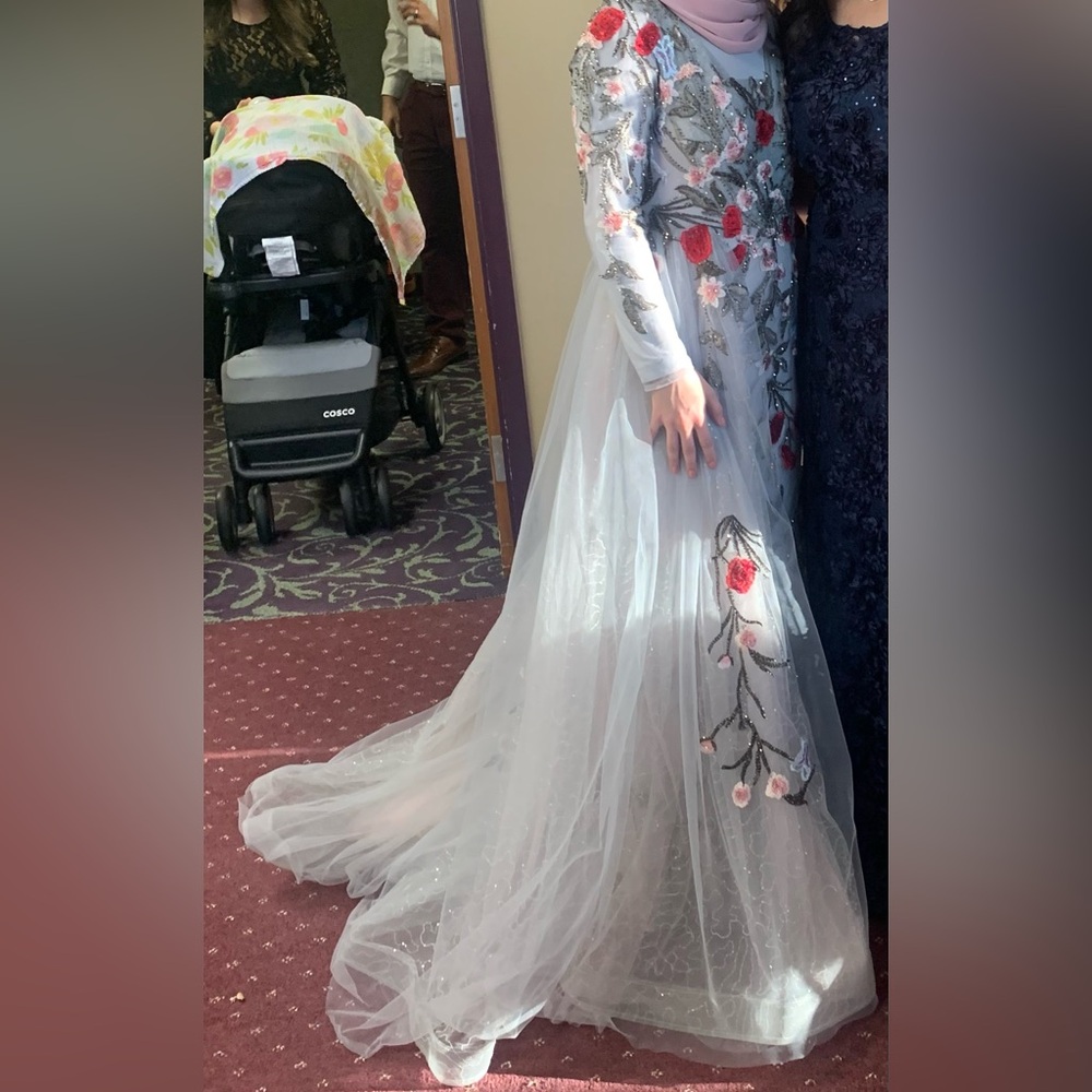 Mac Duggal Floral Embellished Dress in Cream and Red - Picture 9 of 10